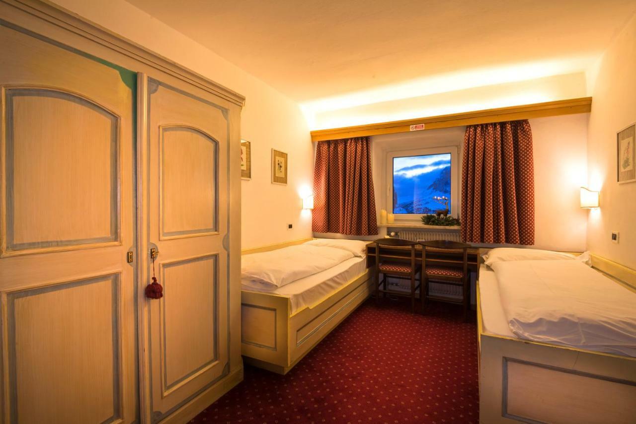 Hotel Cir Сельва-ди-Валь-Гардена Экстерьер фото